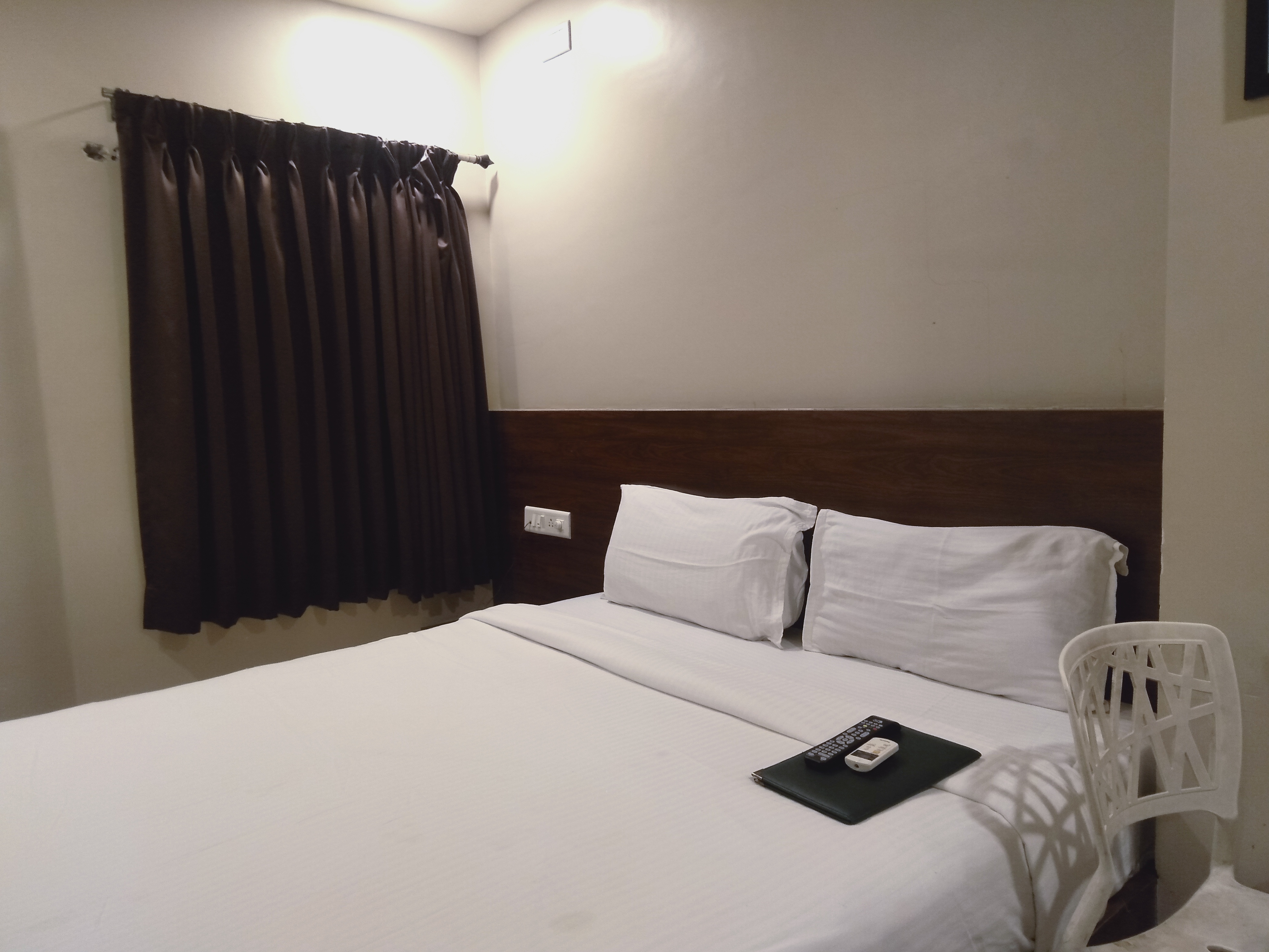 Hotel Grand Pune | Standard Ac Room 